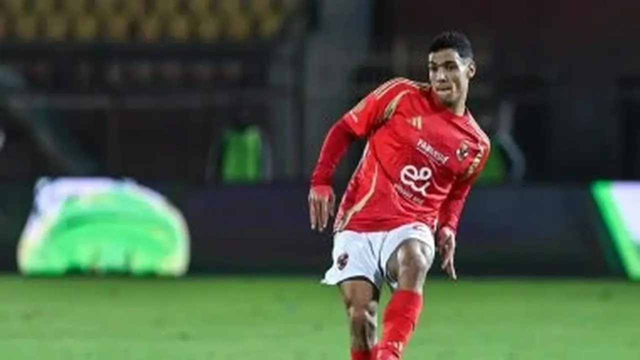 رحيل داري وبيكهام والعش من الأهلي يعيد تشكيل قوة الفريق في الميركاتو الشتوي